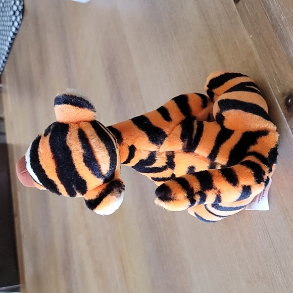 Vintage Disneyland Walt Disney World TIGGER 10" Plush - Picture 3 of 6